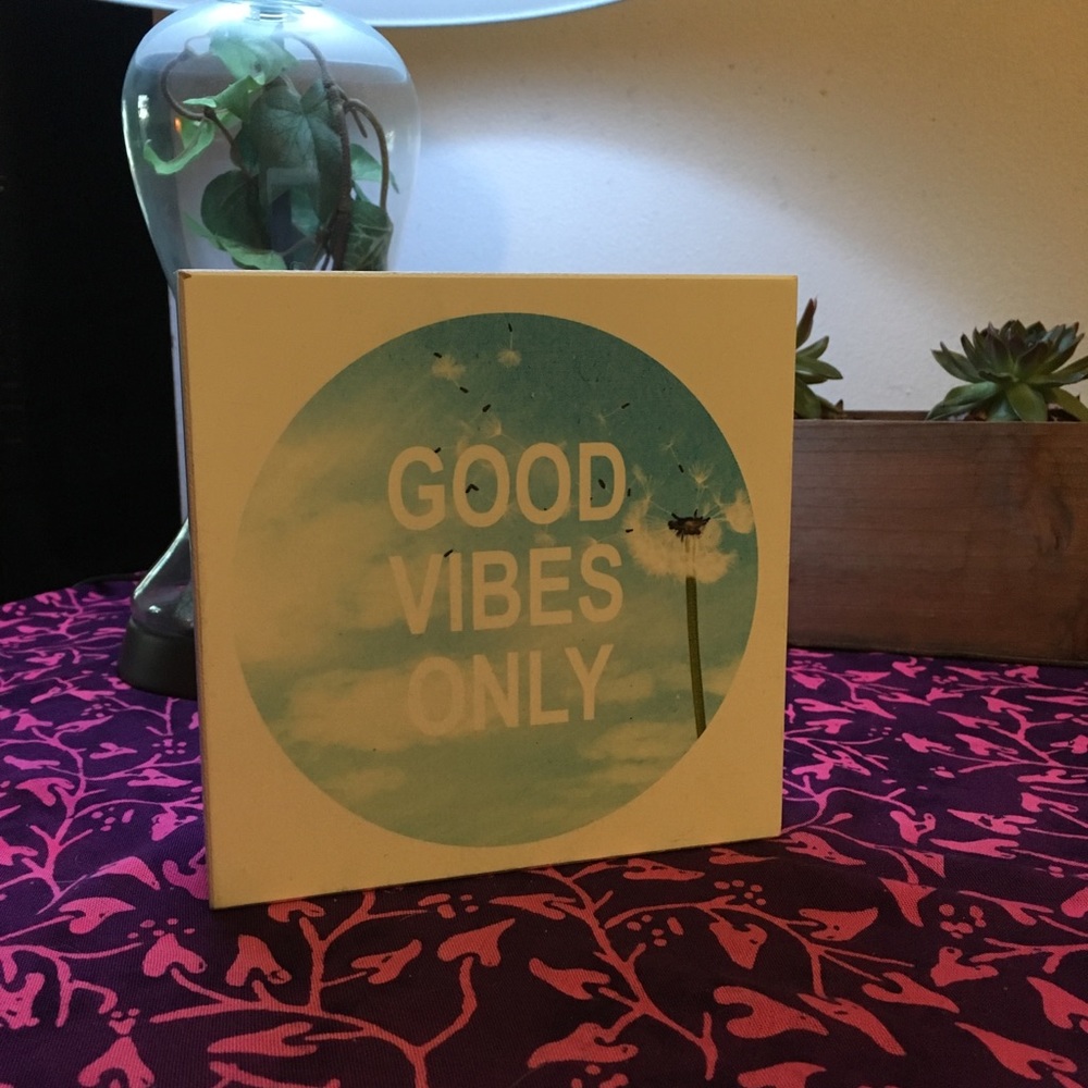 Box sign